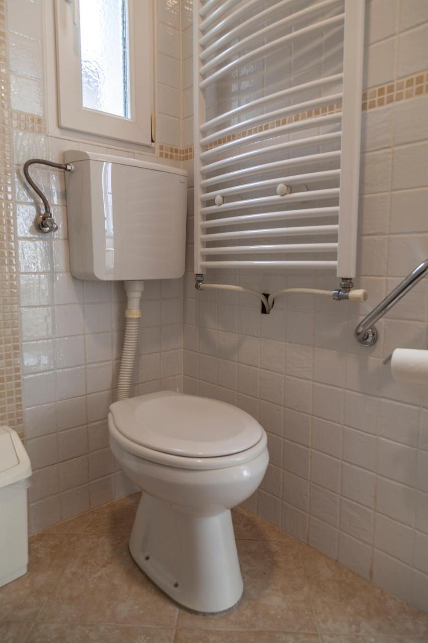 Dc Executive Homes نوفي ساد المظهر الخارجي الصورة